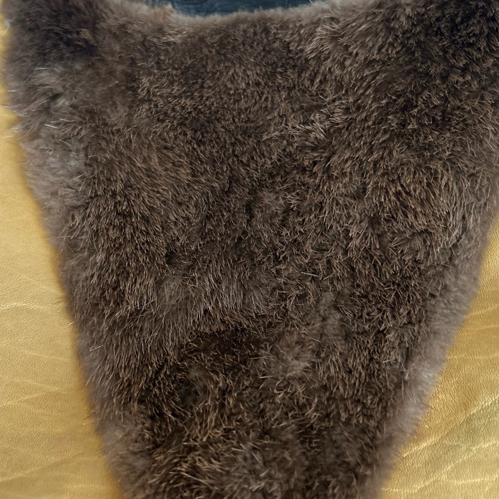 Genuine leather / fur trim crossbody - Picture 4 of 12